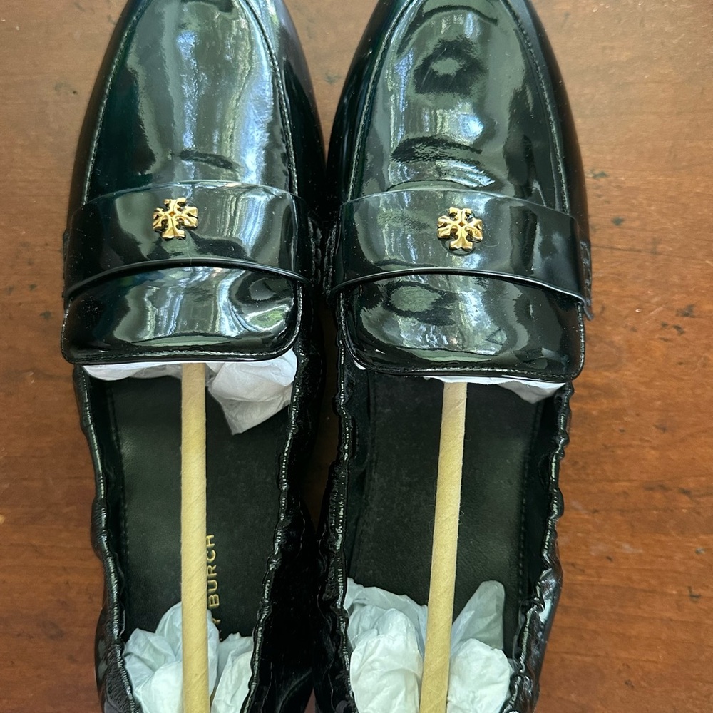 NWT Tory Burch Patent Ballet Loafers